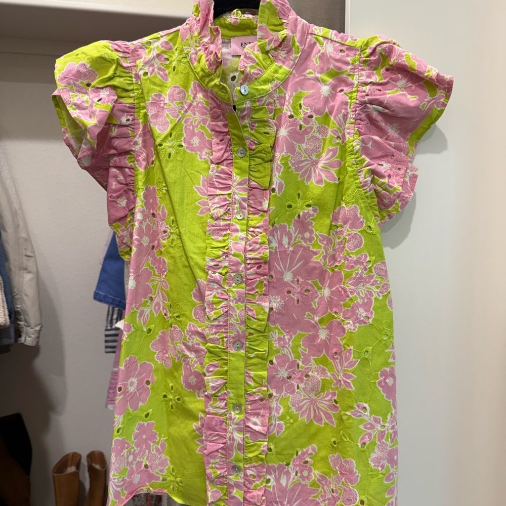 Boutique Floral Ruffle Button-Up Top